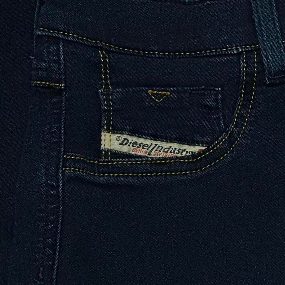 Diesel Women's Blue and Navy Jeans